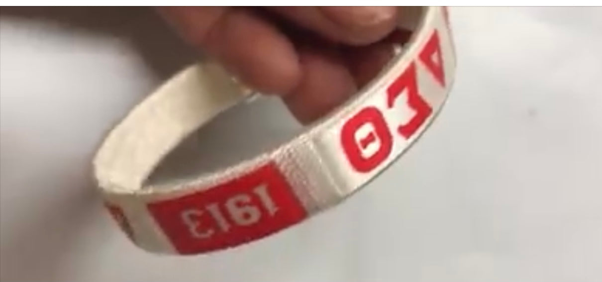 DST-1913 RIBBON THREAD BRACELET